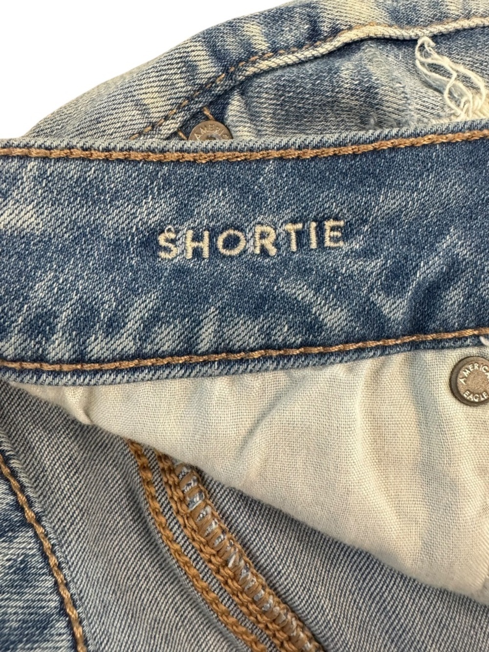 American Eagle Lace Pockets Shortie Denim Short Size 6 - Picture 8 of 12